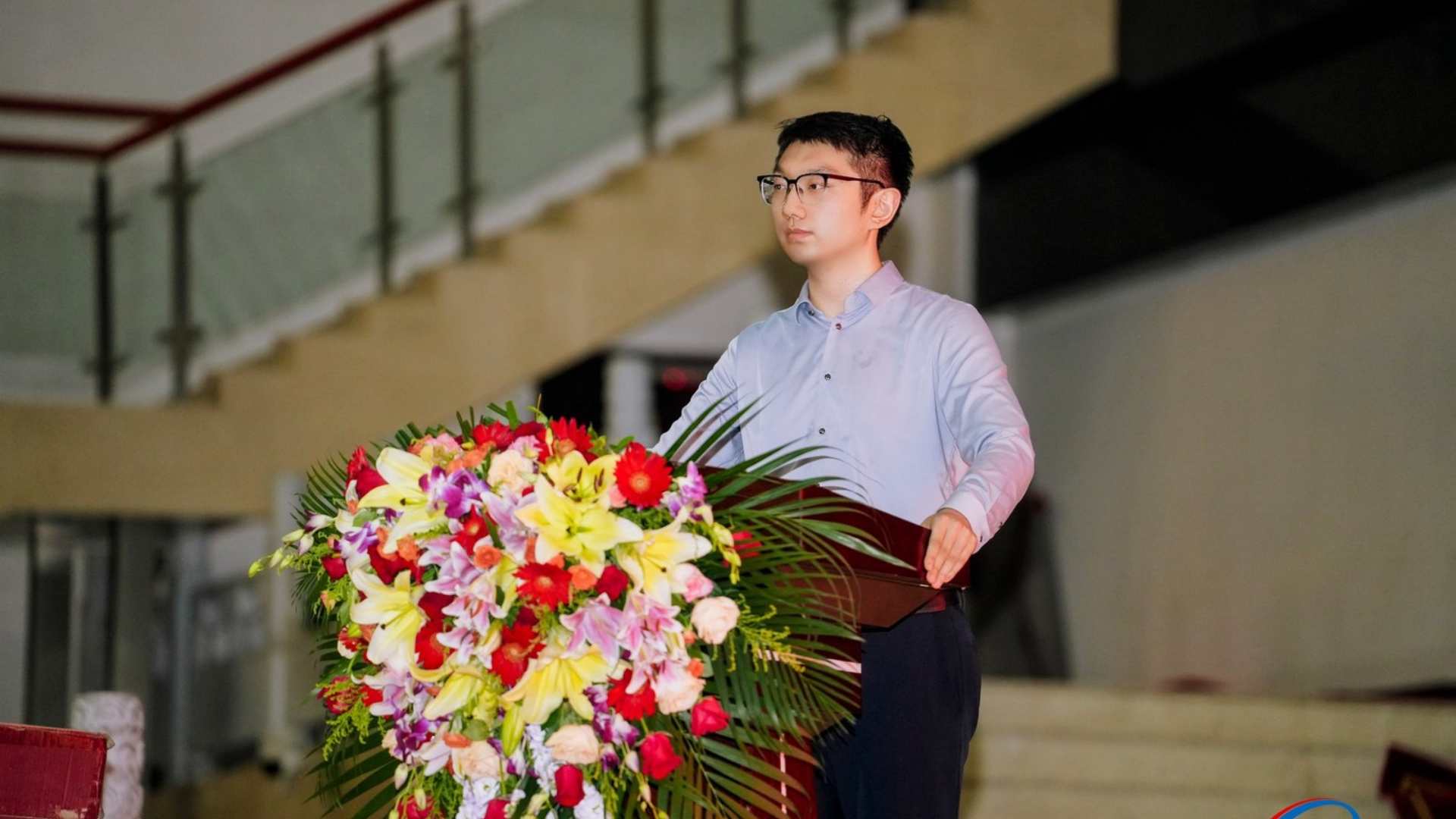 演讲_副本_副本.jpg